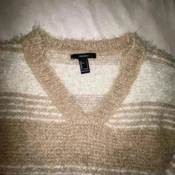 Forever 21 Womens Fuzzy Knit Striped Sweater - Picture 2 of 5